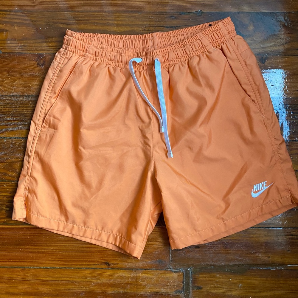 Nike Sportswear Men's Woven Shorts